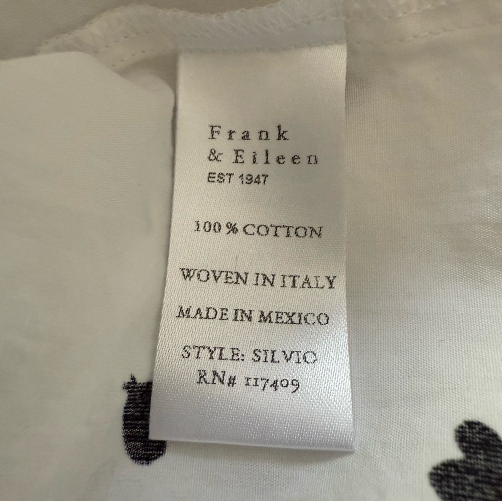 FRANK & EILEEN Silvio Woven Button Up in White & Black Hearts Size XS - Picture 9 of 10